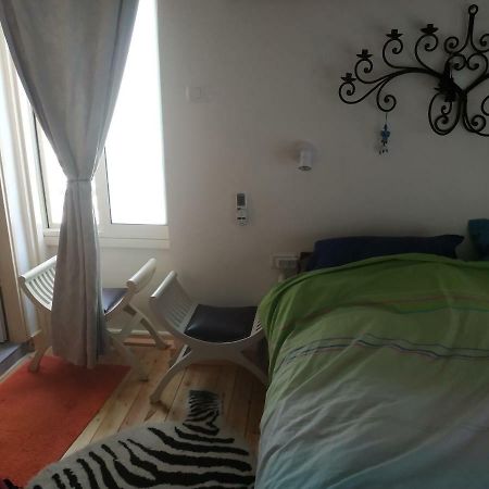 Studio Apt Great Location Heart Of Downtown District Apartment Haifa Exterior foto