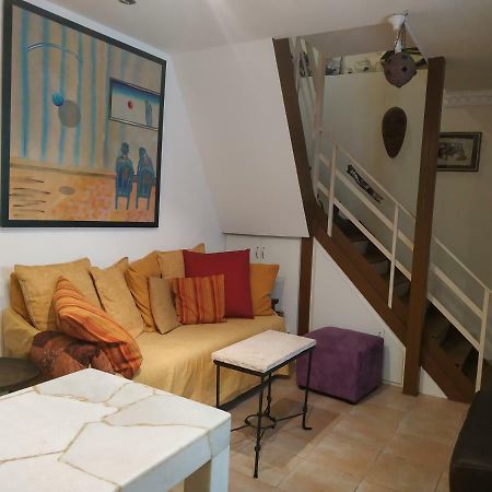 Studio Apt Great Location Heart Of Downtown District Apartment Haifa Exterior foto