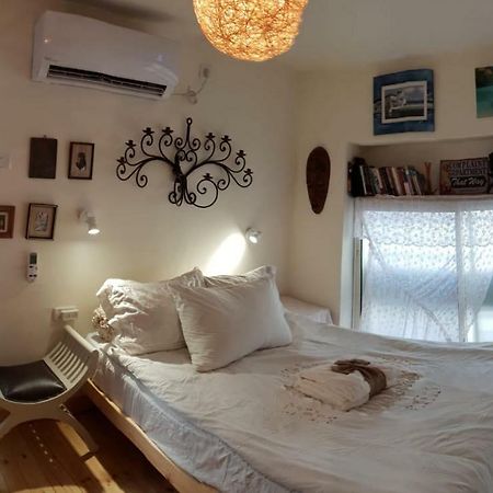 Studio Apt Great Location Heart Of Downtown District Apartment Haifa Exterior foto